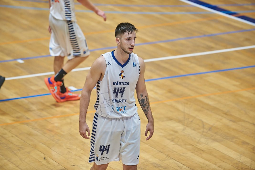211119-RCNT-Alex-Navas