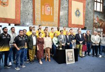 El Cabildo reconoce los éxitos del Canarias "por lo que nos han hecho sentir y lo que todavía queda"