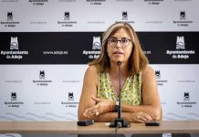 María Clavijo: "El día de la `Pasión’ es un colofón importante a la Semana Santa en Adeje"