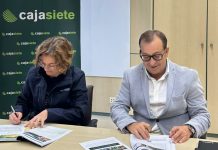 El Colegio Oficial de Veterinarios de S/C de Tenerife y Cajasiete firman un acuerdo para obtención de mejoras financieras