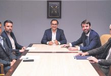 La guerra interna del Tenerife fractura el consejo de admnistración