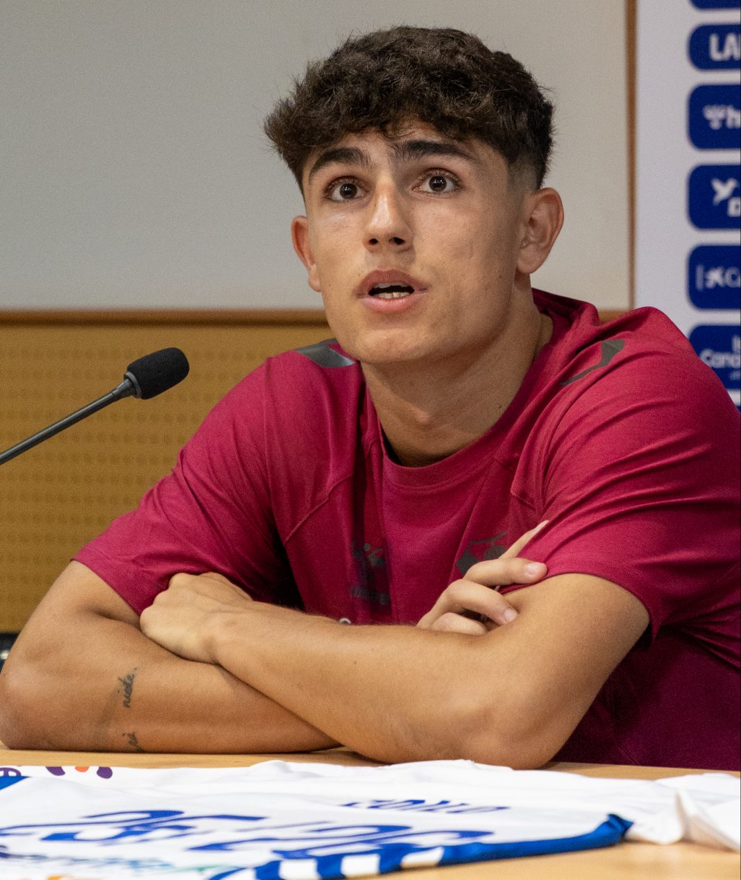 ander zoilo cd tenerife presentacion estadio heliodoro