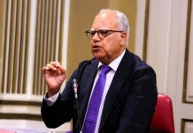 Curbelo reclama a AENA una política de tasas diferenciada para Canarias y rechaza la subida del 6,5%