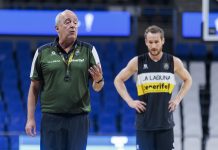 Vidorreta: "El primer paso es introducir a los nuevos fichajes en el equipo"
