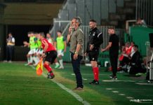 Cervera se queda sin respuestas: "¿Qué hago? ¿entreno al equipo para que no le hagan gol?; así lo vamos a pasar mal"